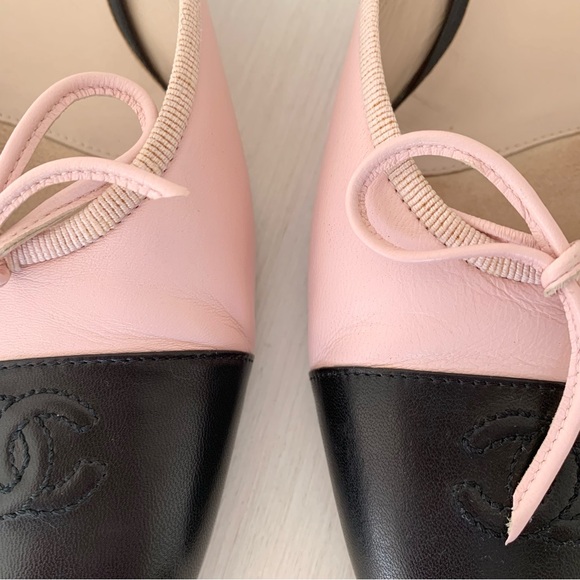 Chanel Cap Toe Kitten Heal Mules, size 8.5 - Picture 9 of 16